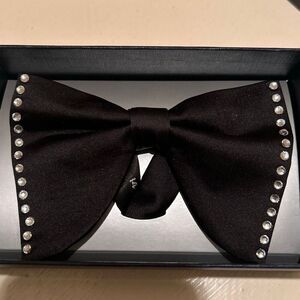 Egara Men's Black Bow Tie With Crystal Rhinestones Special Occasion Prom Hoho